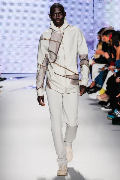 Look 46
